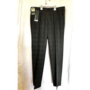 Mens Kenneth Cole Reaction Slim Fit Flat Front 32w 30L Gray Plaid Dress Pant NWT
